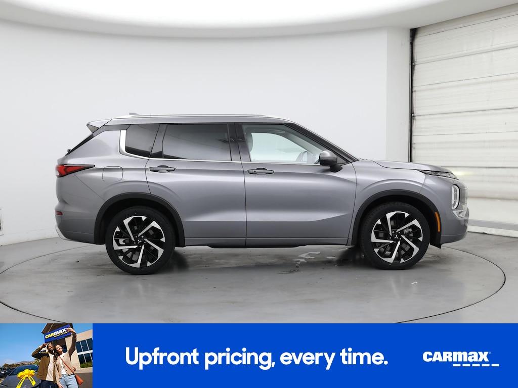 used 2023 Mitsubishi Outlander car, priced at $25,998
