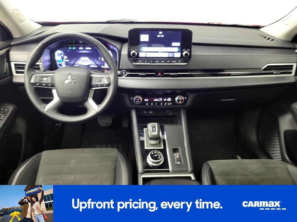 used 2024 Mitsubishi Outlander car, priced at $26,998