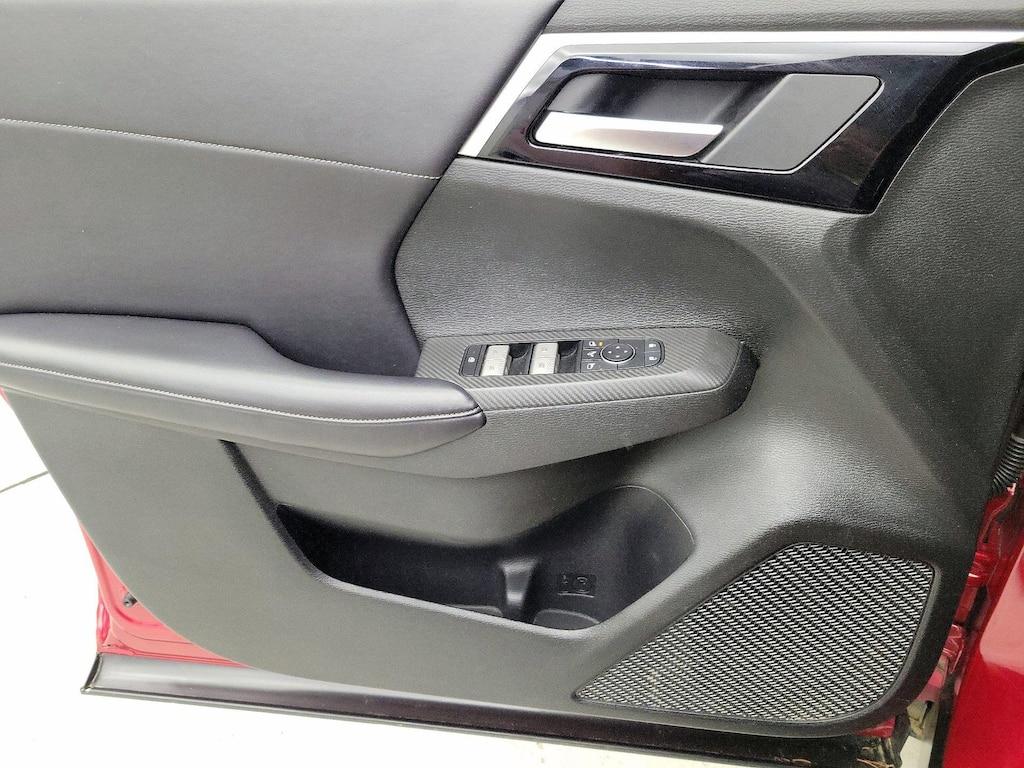 used 2024 Mitsubishi Outlander car, priced at $26,998