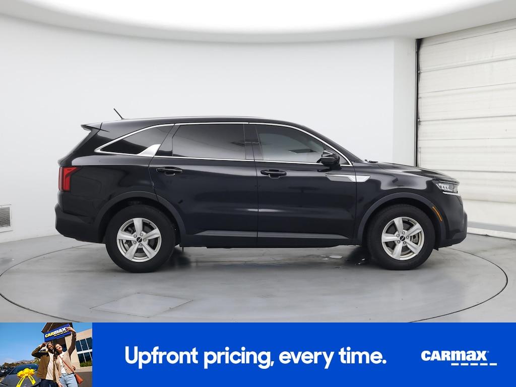 used 2022 Kia Sorento car, priced at $21,998