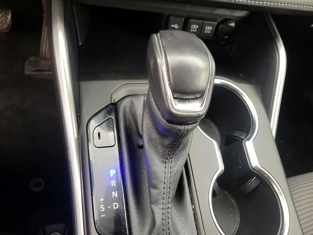 used 2021 Toyota Highlander Hybrid car, priced at $37,998