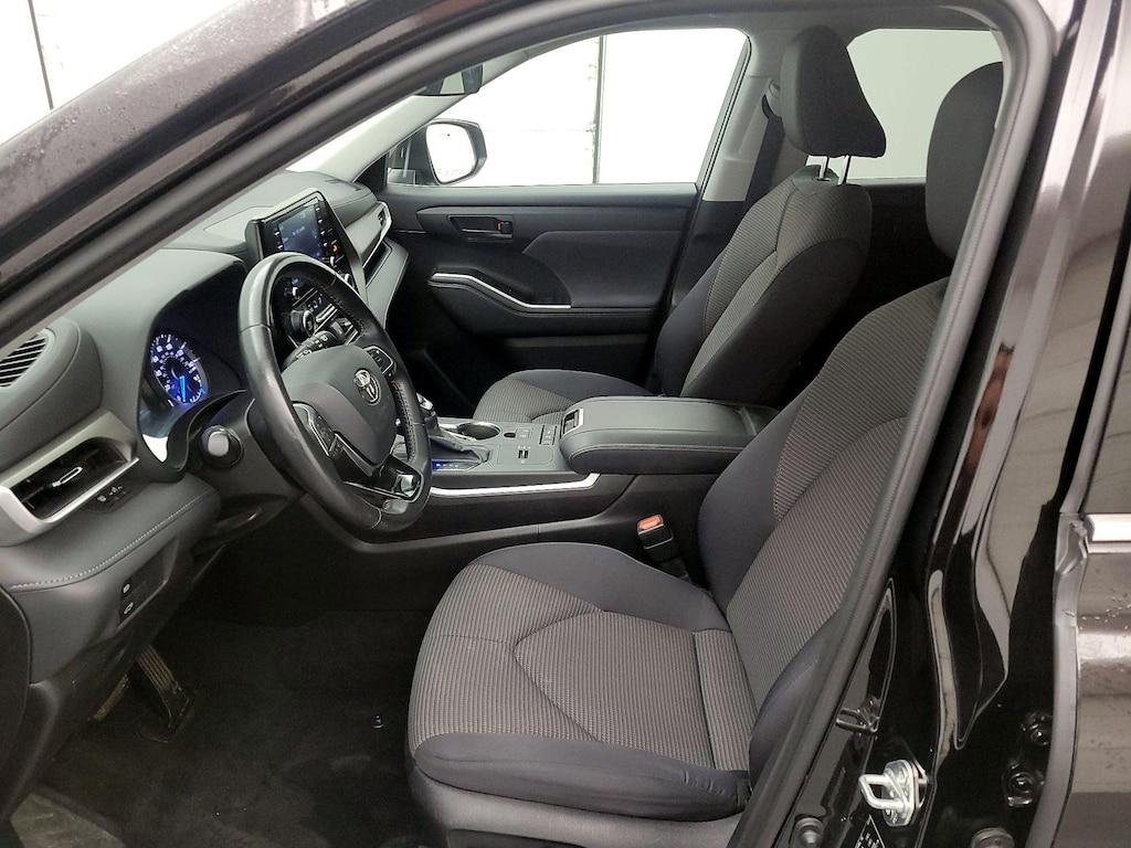 used 2021 Toyota Highlander Hybrid car, priced at $37,998