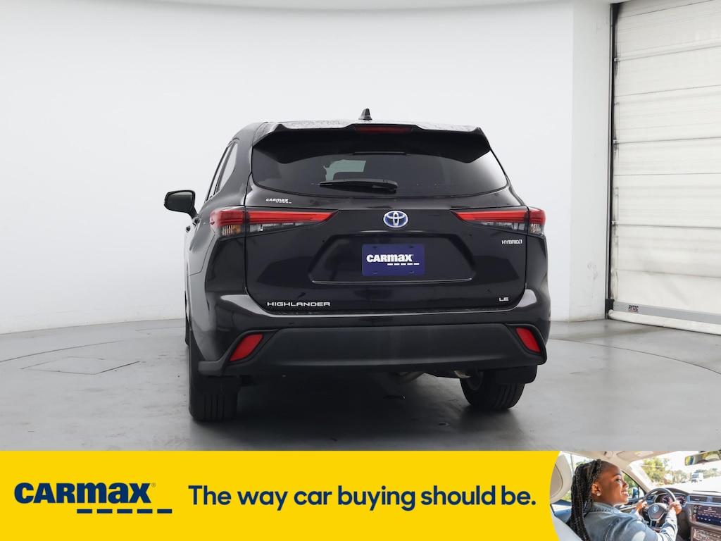 used 2021 Toyota Highlander Hybrid car, priced at $37,998