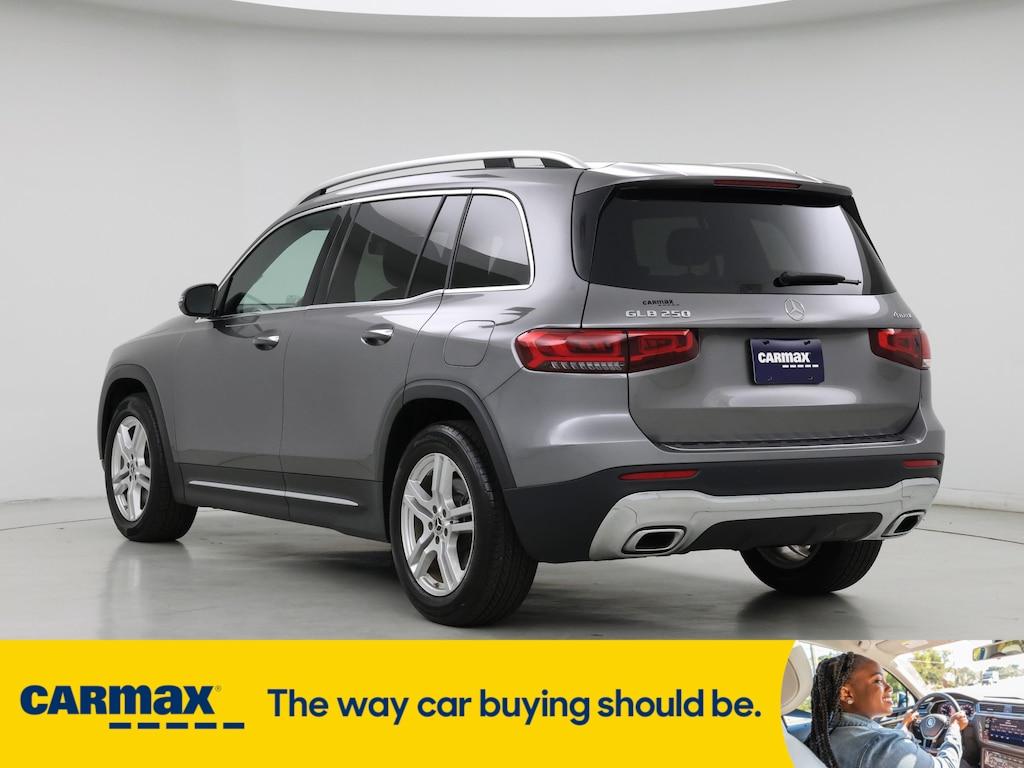 used 2021 Mercedes-Benz GLB 250 car, priced at $27,998