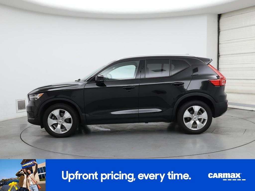 used 2022 Volvo XC40 car, priced at $23,998