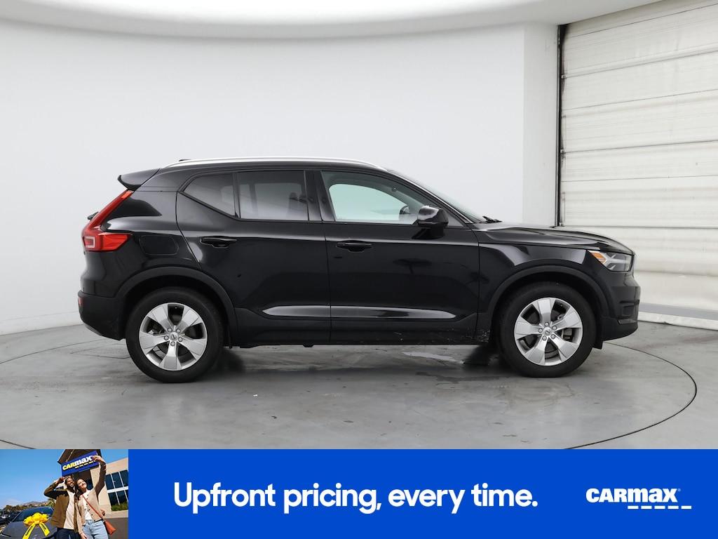 used 2022 Volvo XC40 car, priced at $23,998