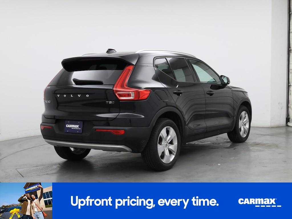 used 2022 Volvo XC40 car, priced at $23,998
