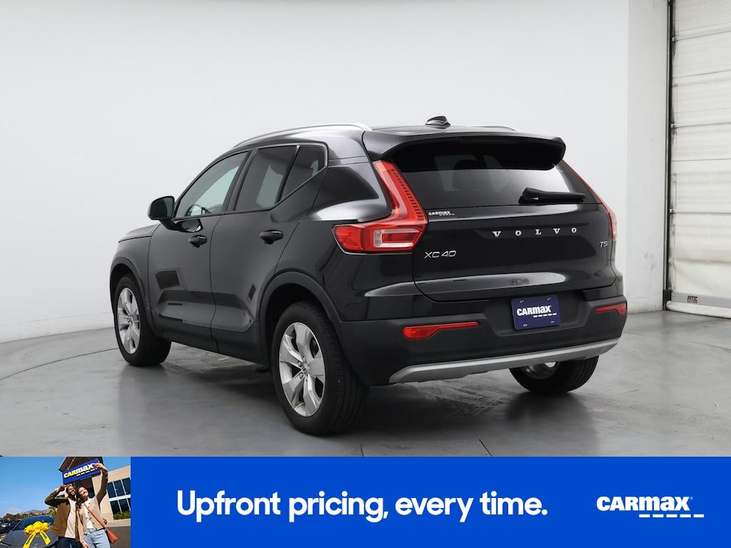 used 2022 Volvo XC40 car, priced at $23,998