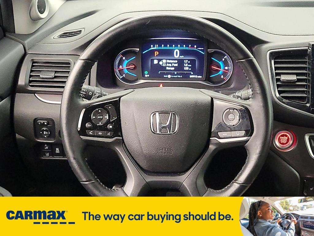 used 2022 Honda Pilot car, priced at $29,998