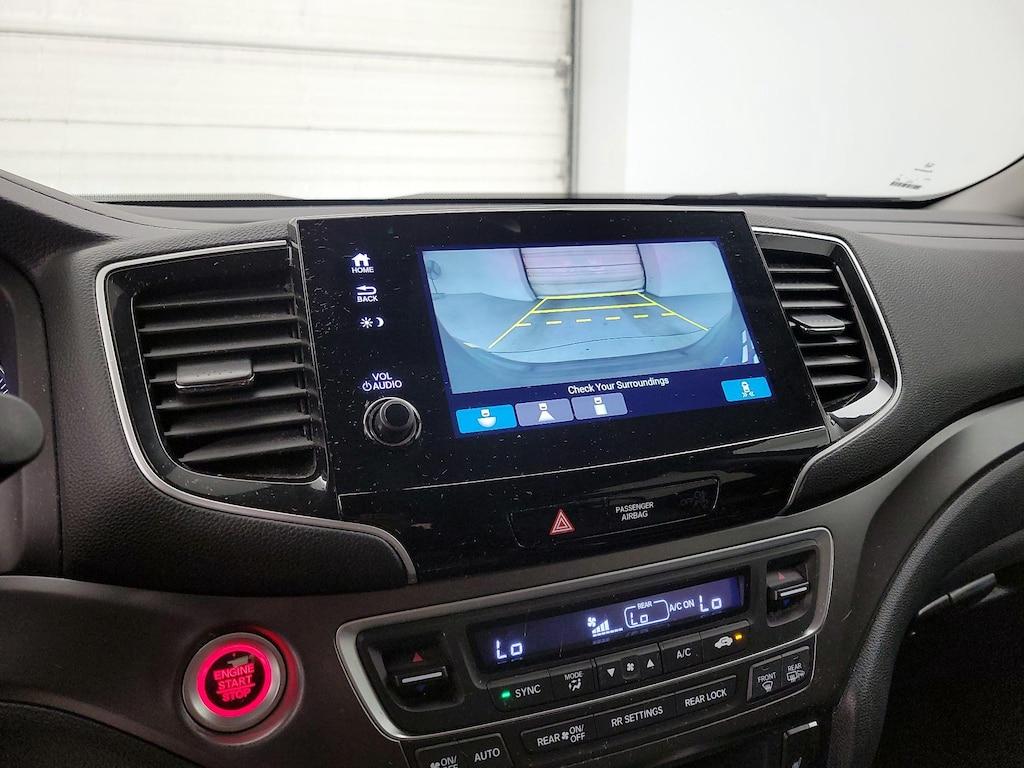 used 2022 Honda Pilot car, priced at $29,998
