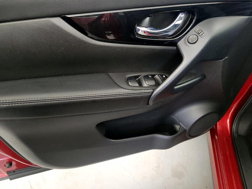 used 2020 Nissan Rogue Sport car, priced at $19,998