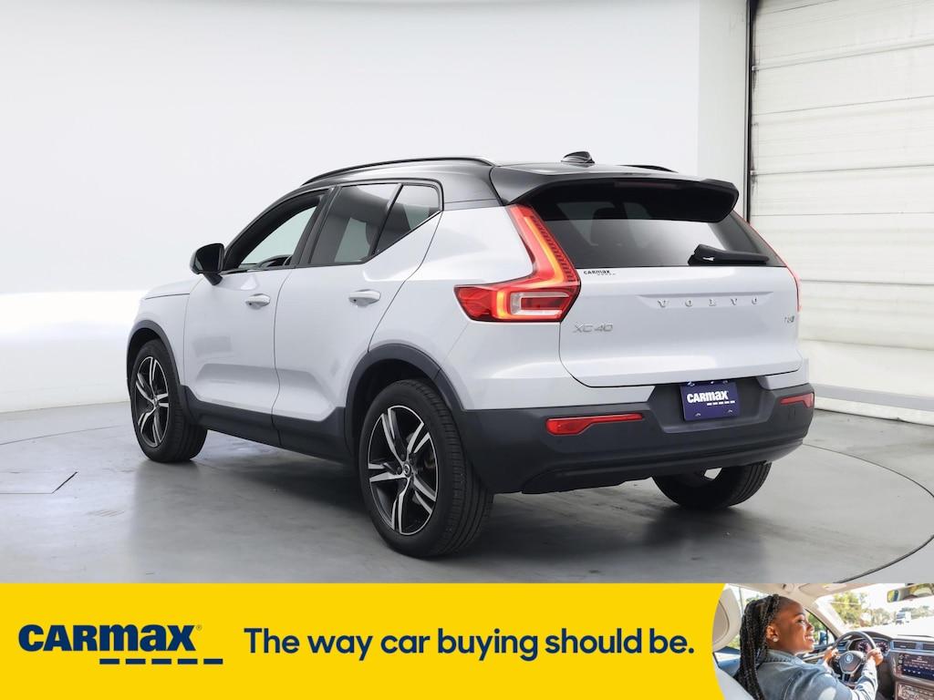 used 2021 Volvo XC40 car, priced at $30,998