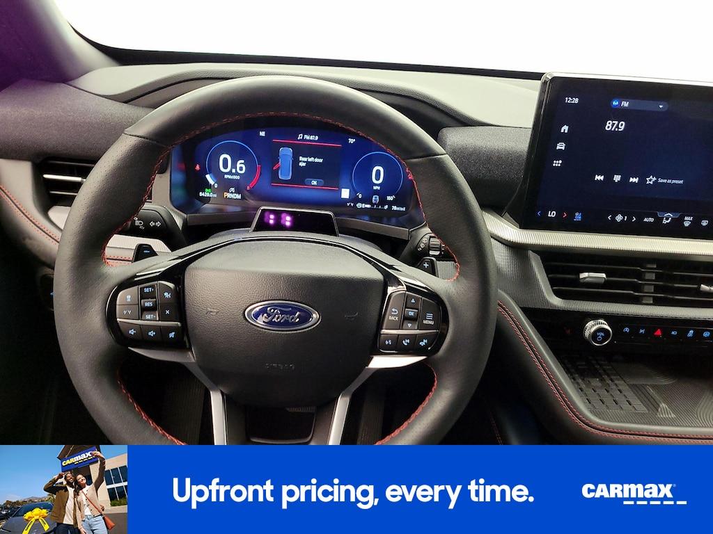 used 2025 Ford Explorer car, priced at $51,998