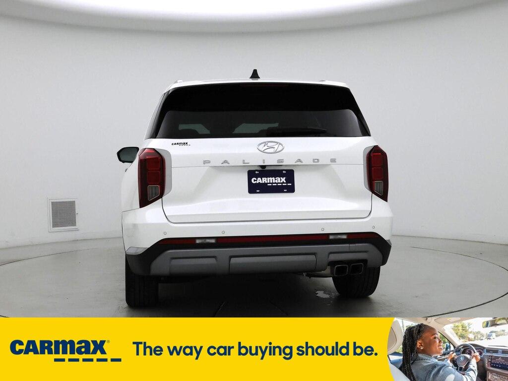 used 2024 Hyundai Palisade car, priced at $42,998