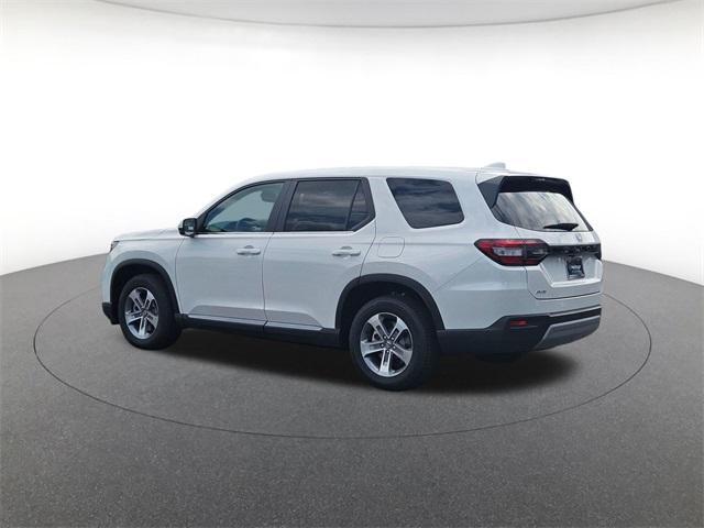 new 2025 Honda Pilot car, priced at $44,695