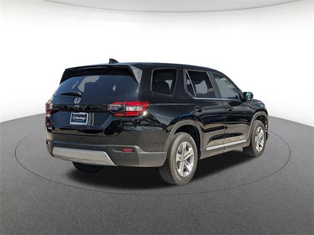 new 2025 Honda Pilot car, priced at $44,268