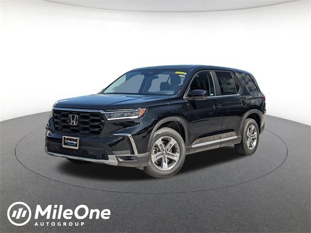 new 2025 Honda Pilot car, priced at $44,268
