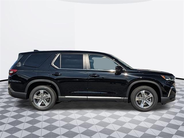 new 2025 Honda Pilot car, priced at $44,268