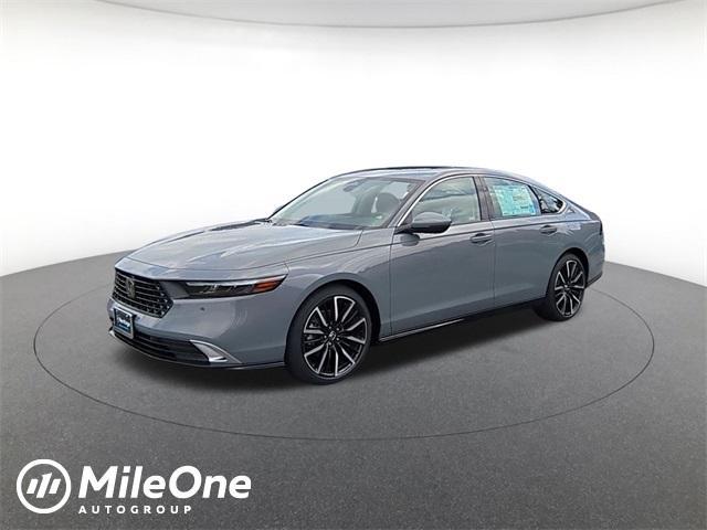 new 2025 Honda Accord Hybrid car, priced at $38,052