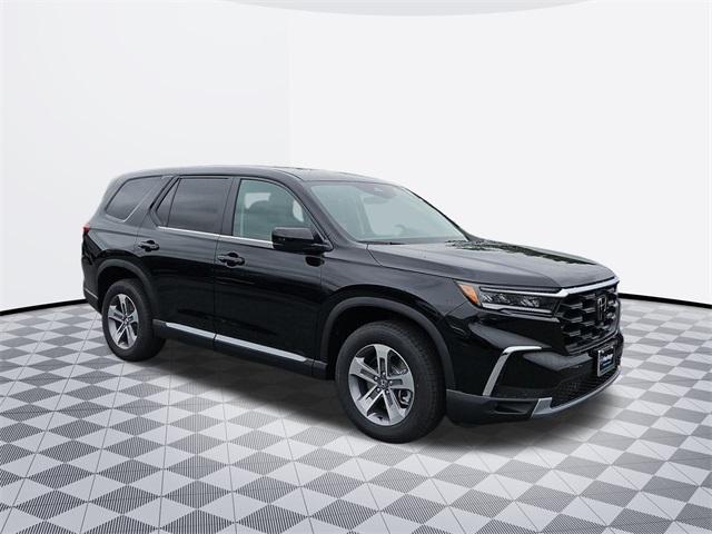 new 2025 Honda Pilot car, priced at $44,423