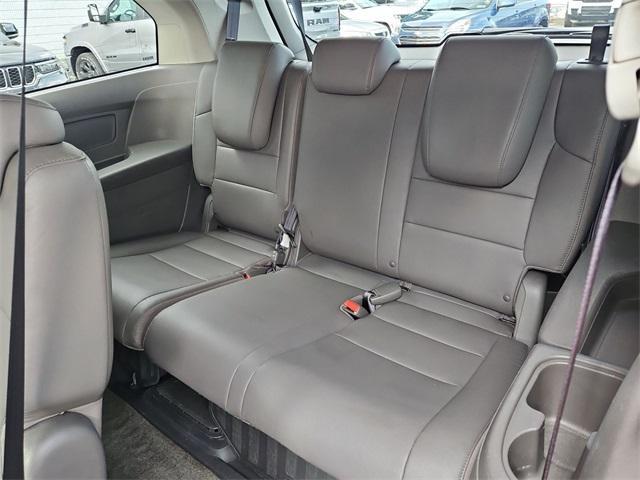 used 2015 Honda Odyssey car, priced at $15,500