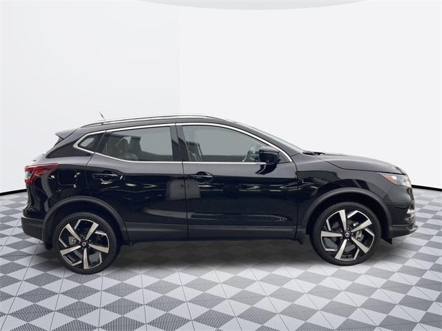 used 2022 Nissan Rogue Sport car, priced at $24,388