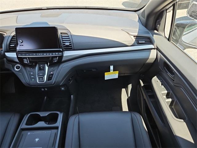 new 2026 Honda Odyssey car, priced at $45,800