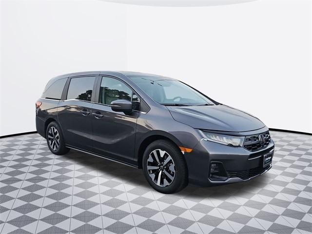 new 2026 Honda Odyssey car, priced at $44,290