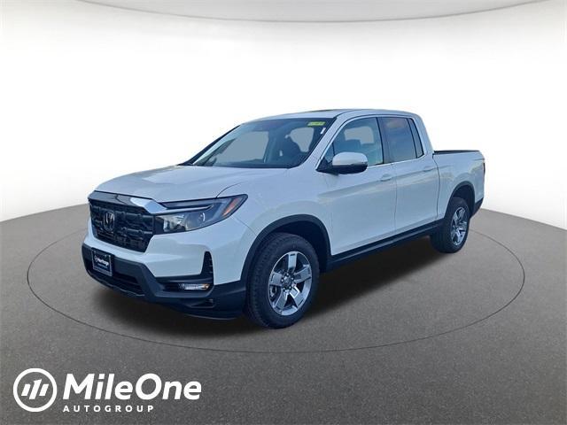 new 2025 Honda Ridgeline car, priced at $40,692