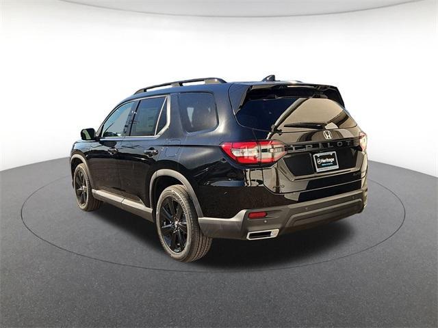 new 2025 Honda Pilot car, priced at $51,599