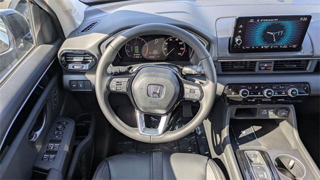 new 2025 Honda Pilot car, priced at $44,423