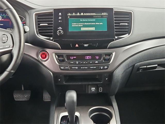 used 2020 Honda Pilot car, priced at $25,500