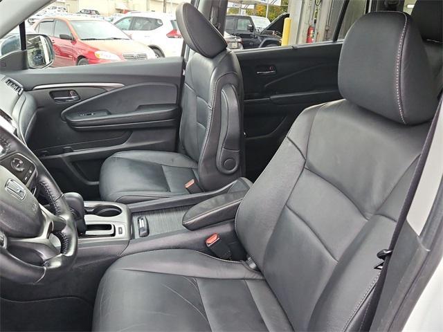 used 2020 Honda Pilot car, priced at $25,500