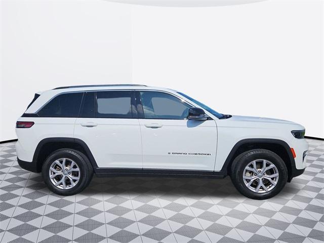 used 2022 Jeep Grand Cherokee car, priced at $31,000