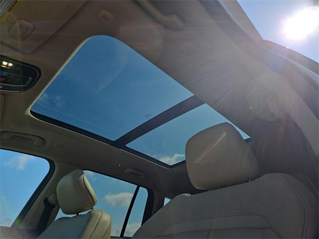 used 2022 Jeep Grand Cherokee car, priced at $31,000