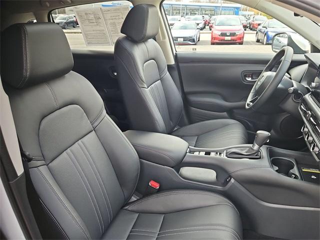 used 2025 Honda HR-V car, priced at $29,000