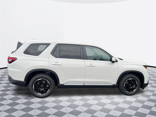 new 2025 Honda Pilot car, priced at $46,058