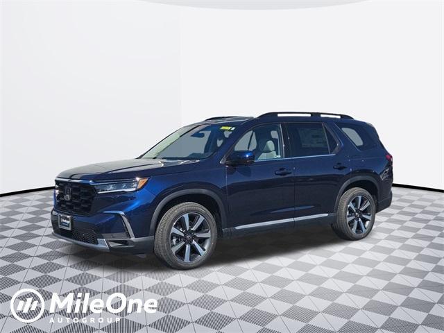 new 2025 Honda Pilot car, priced at $47,823