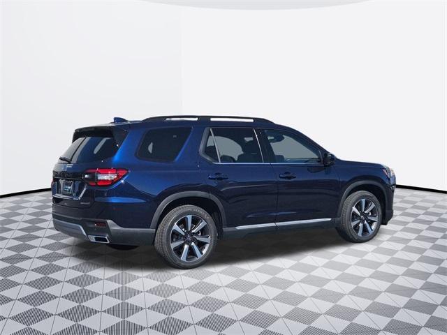 new 2025 Honda Pilot car, priced at $47,823