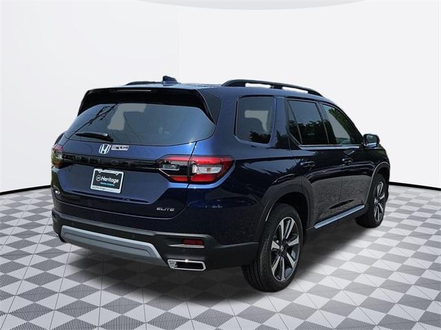 new 2025 Honda Pilot car, priced at $51,377