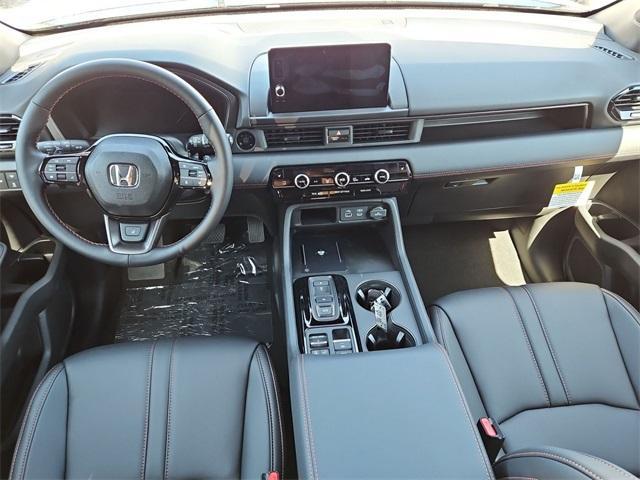 new 2025 Honda Pilot car, priced at $48,414