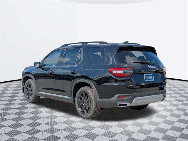 new 2025 Honda Pilot car, priced at $48,894