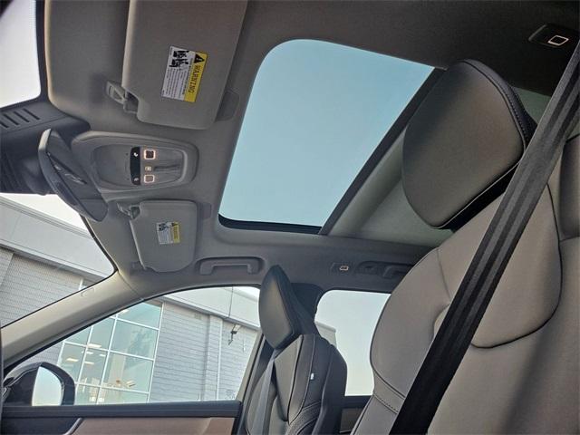 used 2025 Volvo XC90 car, priced at $48,500