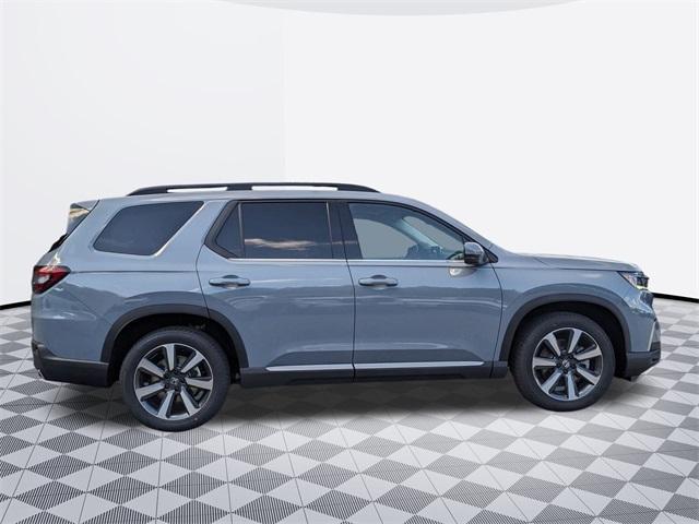 new 2025 Honda Pilot car, priced at $47,703