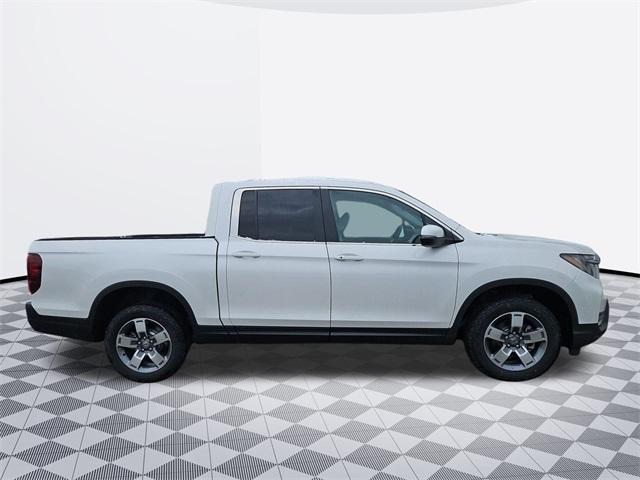 new 2025 Honda Ridgeline car, priced at $42,367