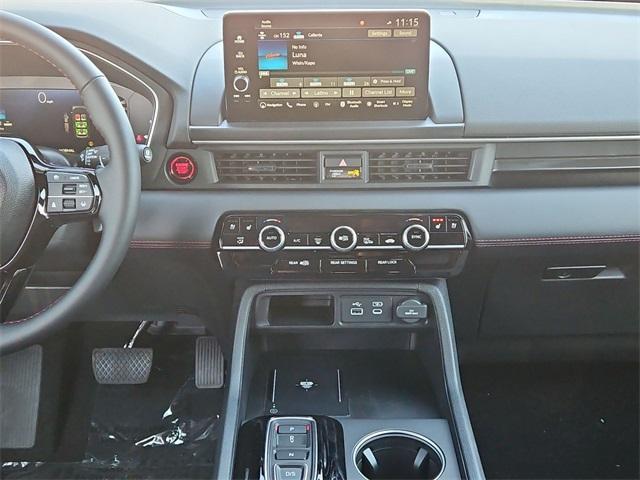 new 2025 Honda Pilot car, priced at $52,026