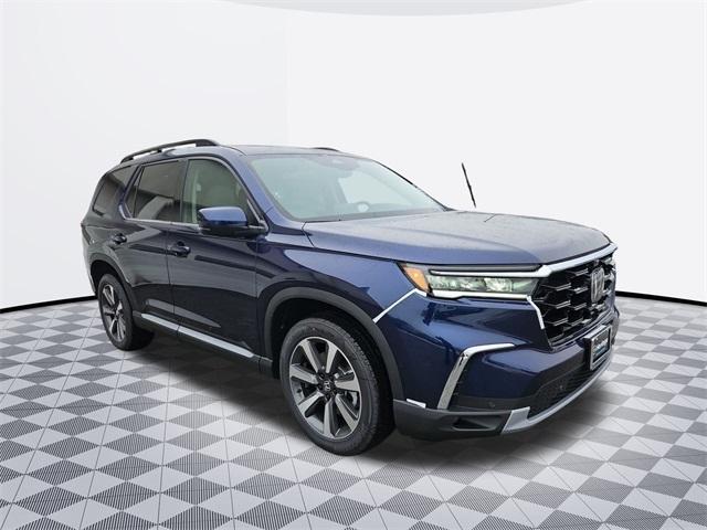 new 2025 Honda Pilot car, priced at $50,122