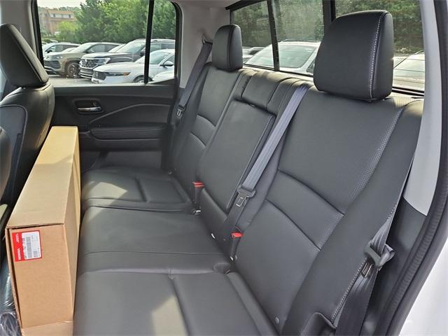 new 2025 Honda Ridgeline car, priced at $42,256