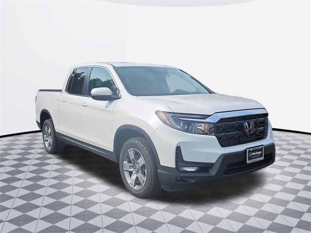 new 2025 Honda Ridgeline car, priced at $42,256