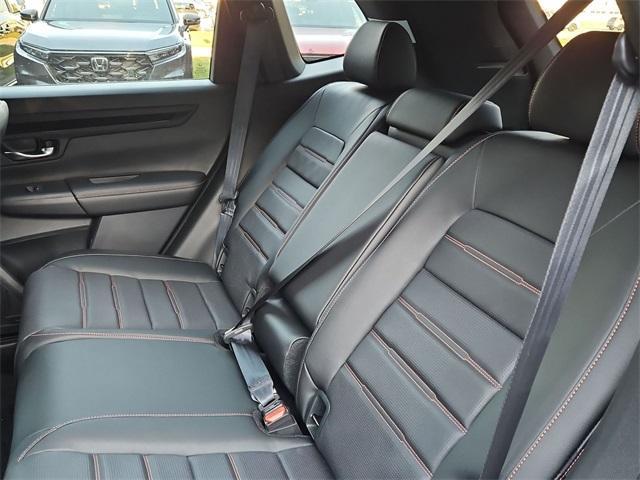 new 2026 Honda CR-V Hybrid car, priced at $39,583